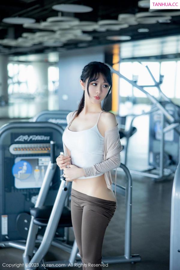   [XiuRen]高清写真图 2023.05.05 No.6683 幼幼 健身美腿第53张图片